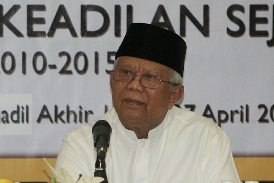 KH. Hilmi Aminuddin Meninggal Dunia 